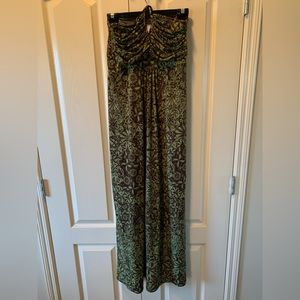 VENUS Maxi Dress